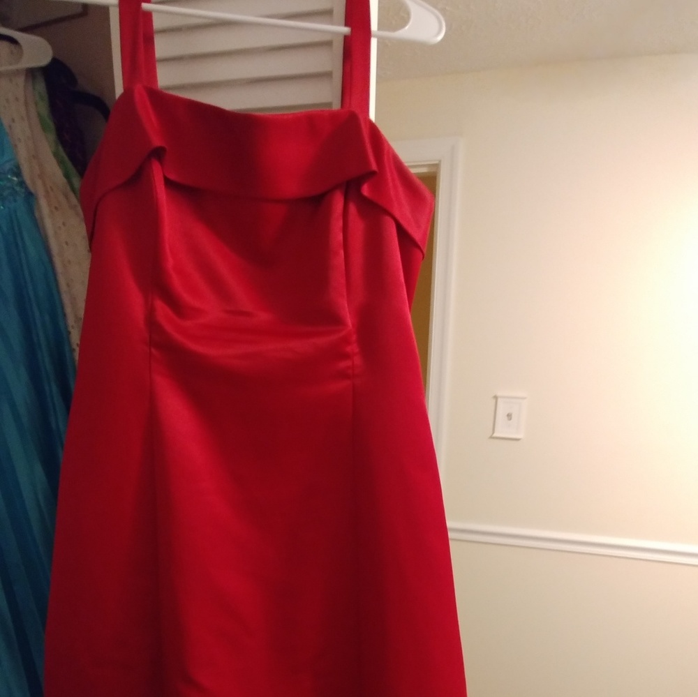 Stylish red full length dress